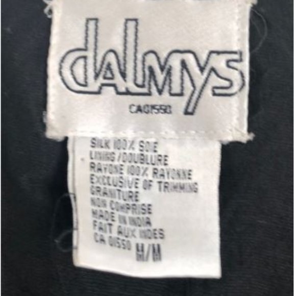 🌷Gorgeous embroidered silk vest - Picture 9 of 9